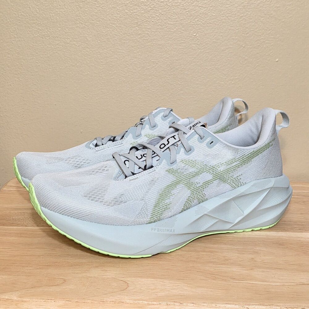 Asics Novablast 5 Running Shoes Cold Moss Green 1011B974-406 Men's Size 12 - Picture 3 of 8